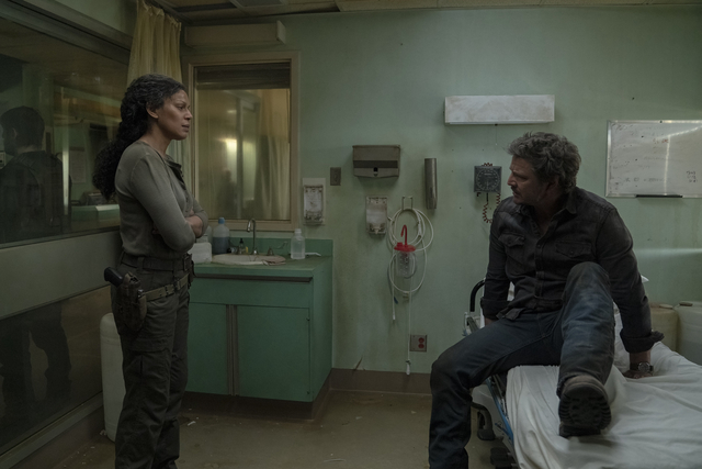 Merle Dandridge and Pedro Pascal in a hospital room from HBO's Last of Us